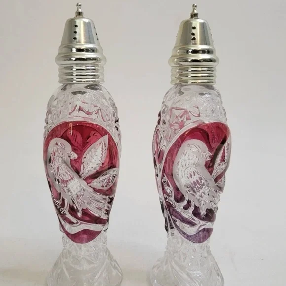 HOFBAUER GERMANY
BYRDES RUBY SALT AND PEPPER SHAKERS VINTAGE - Picture 1 of 5